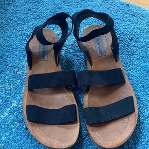 Steve Madden Black Sandal women’s 8.5